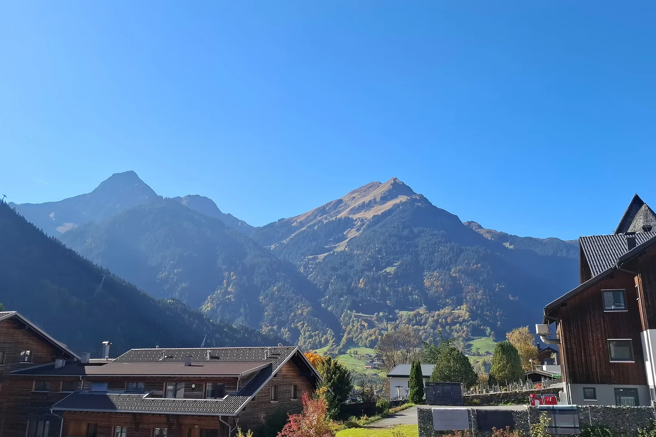 Ursprüngliche Berglandschaft im Montafon